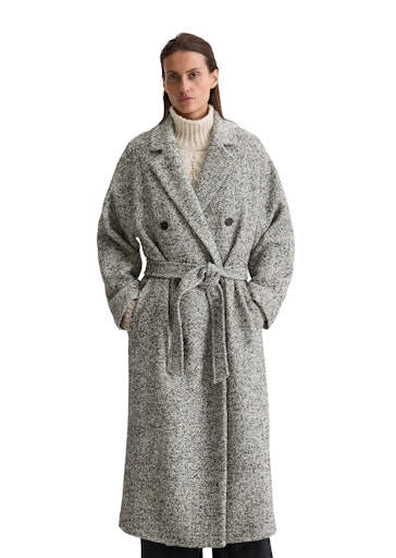 Tvíhneppt ullarkápa með belti og sjalkraga