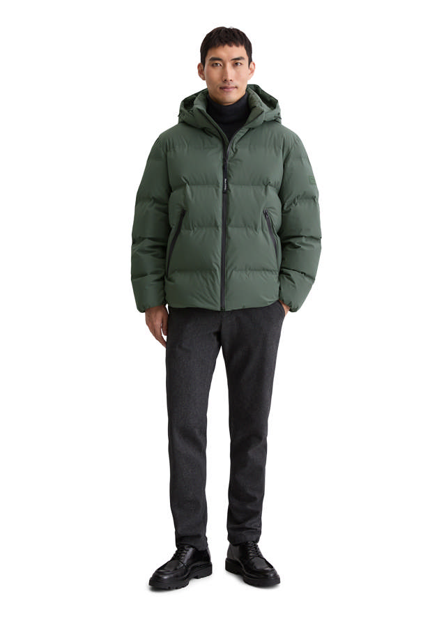 Stuttur Vatnsheldur Dúnjakki RDS með hettu