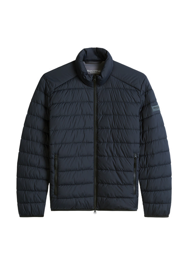 Jakki úr Endurunnu Efni