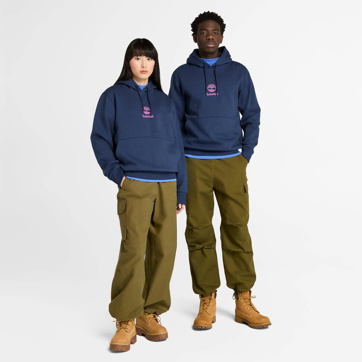 Hettupeysa með Ferköntuðu Lógó